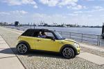 Mini Cooper S Cabrio 2009 года
